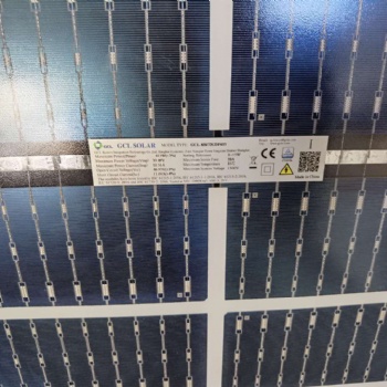 回收各類太陽能板，降級組件，電站拆卸組件