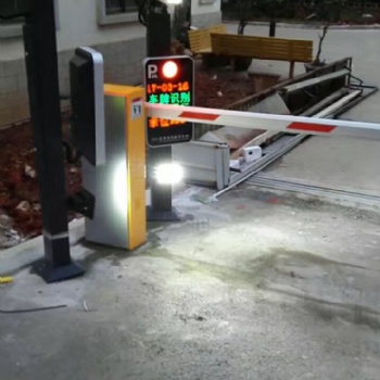 出售車牌識別一體機