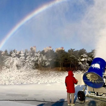 魔毯為造雪機打造的滑雪場增添魅力