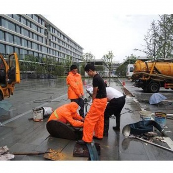 揚州市維揚區(qū)下水道疏通抽糞排污管道清洗大型管道清淤
