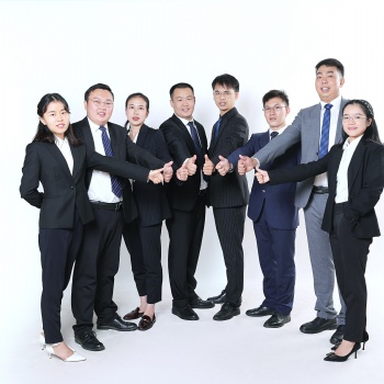 大健康法律咨詢中心-專業(yè)律師團(tuán)隊