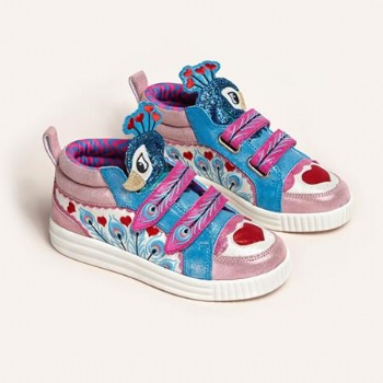 大黃蜂童鞋(BIG WAST SPORT SHOES)童裝品牌