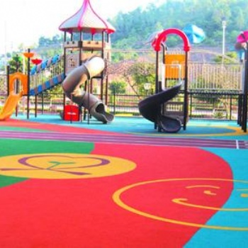 EPDM塑膠地面施工，幼兒園塑膠地面施工，幼兒園地面施工價(jià)格