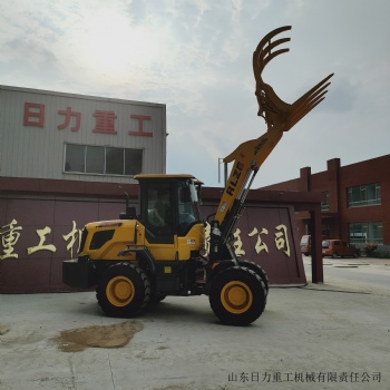 抓木機 25馬力發(fā)動機 卸載2.7米 825輪胎 上三下四抓頭