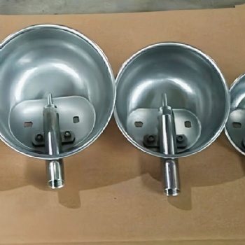 勵(lì)行機(jī)械 不銹鋼豬用飲水碗 圓形豬喝水碗飲水器 豬舍自動(dòng)喂水設(shè)備 養(yǎng)殖場(chǎng)設(shè)備現(xiàn)貨批發(fā)