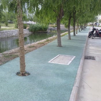 城市街道彩色透水混凝土路面