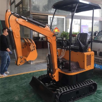現(xiàn)貨小型履帶式挖掘機(jī) 果園農(nóng)用路基建設(shè)用小型柴油挖掘機(jī)