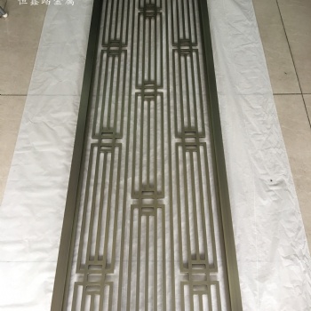 鋁藝青古銅鏤空隔斷 10mm鋁板鏤空屏風(fēng) 恒鑫踏專業(yè)屏風(fēng)廠家