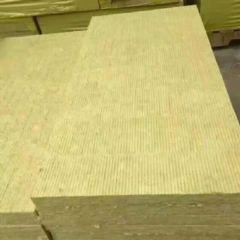外墻防火保溫復合板，高密度憎水隔熱巖棉板可定制容重