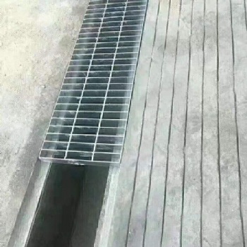 【集磊】鍍鋅鋼格柵板廠家&電鍍鋅鋼格柵