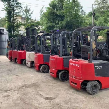 承接全國電動(dòng)叉車業(yè)務(wù)買賣租賃都可以！