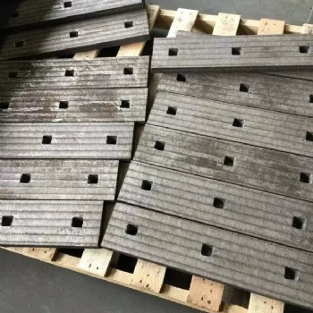 雙金屬堆焊型耐磨板 復合板8+8mm 星辰大海