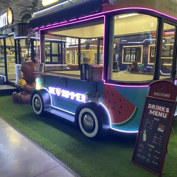 博愛電動餐車,移動早餐車,美食燒烤車,電動小吃車,小吃車公司
