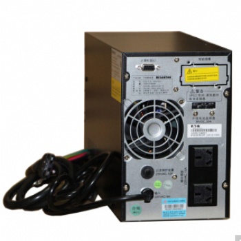 山特C1KS/800W 外置電池12V7AH*兩只