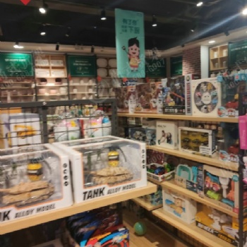 雅安市名創同款貨源戀惠優品加盟固定天花板邊柜