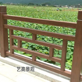 戶外仿木欄桿安全質(zhì)量如何保障，水泥仿木護(hù)欄廠家塑造高標(biāo)準(zhǔn)