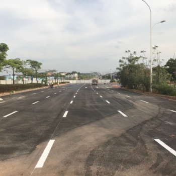 廣西道路劃線、專業道路劃線、熱熔道路劃線