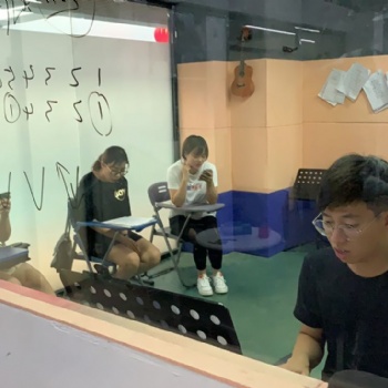成人零基礎聲樂一對一教學