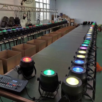 供應LEDCOB防水染色燈/led防水COB/戶外演出舞臺燈具/全彩帕燈