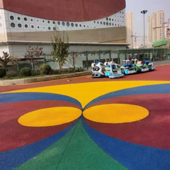 貴陽市 生態(tài)透水混凝土 細(xì)粒式彩色混凝土 露骨地坪 現(xiàn)貨供應(yīng)