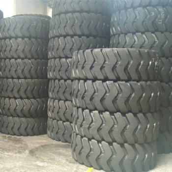 供應(yīng)50鏟車輪胎23.5-25 工程裝載機輪胎