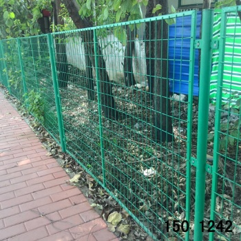 花園公路圍網 掛鉤式圍欄護欄 發電站藍白相間護欄