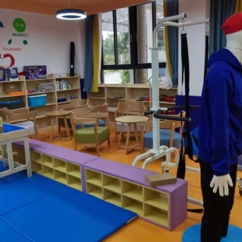 深圳市星河教學(xué)用品資源教室教具配置教室設(shè)計方案教具報價特殊教育
