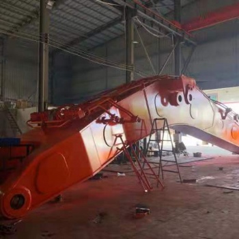 聚邦重工專注生產改裝挖掘機加長臂機械設備配件