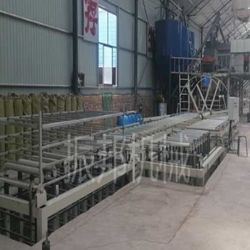 FS復合保溫外模板設備廠家