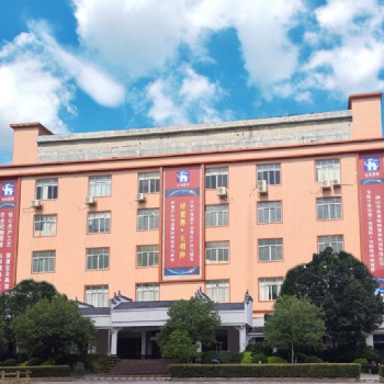 招代理商，預混合飼料添加劑廠家，區域保護嚴格，廠家定制代加工【合準動物營養】