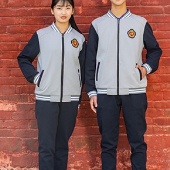 小學校服定做設計的時候需要注意的問題