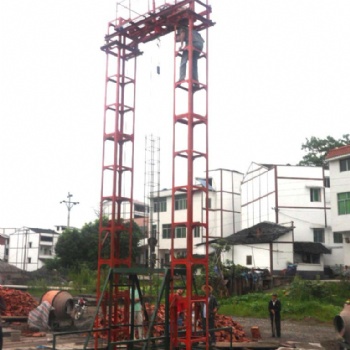 唐山曹妃甸工地上料用龍門架廠家-可備案升降機