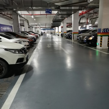 重慶地坪漆車庫耐磨防滑地坪車間防靜電地坪漆