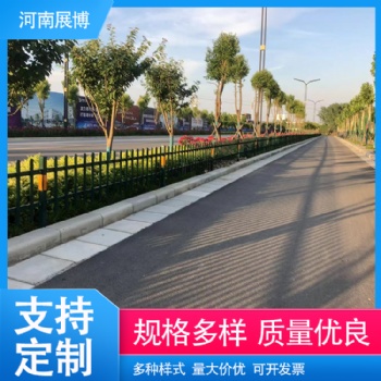 洛陽廠家現(xiàn)貨草坪護欄花壇裝飾pvc護欄公園花園圍欄綠化帶草坪圍欄
