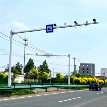 交通監控桿 紅綠燈監控立桿 I型L型T型廠家定制