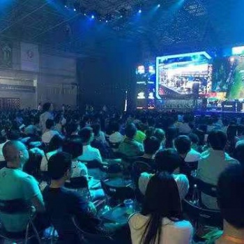 天津充場公司提供各種活動充場觀眾充場人員群演暖場