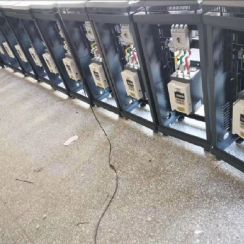 185KW電動機碎石機配套軟起動柜