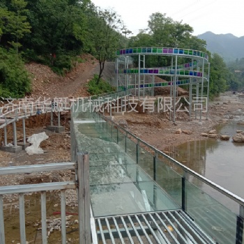 玻璃棧道、玻璃漂流道、高空秋千