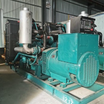 便宜出售銷售三臺二手800千瓦柴油發(fā)電機(jī)組九成新