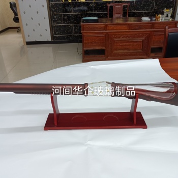 河間華企生產(chǎn)AK47酒瓶套裝異形創(chuàng)意玻璃工藝泡酒瓶