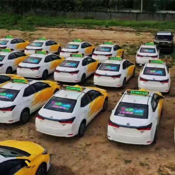 東芯智能LED車載廣告屏 一鍵聚焦全城互聯