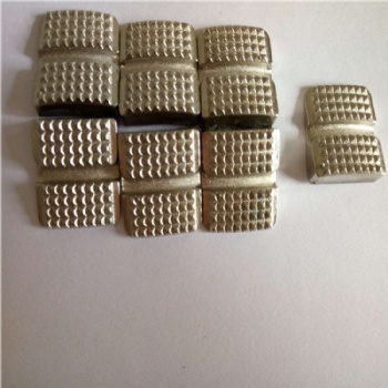 滑差軸配件 滑差軸廠家專業(yè)生產滑差脹片 金屬脹片 鋅合金漲片 滑差塊 滑差頂片 滑差頂塊