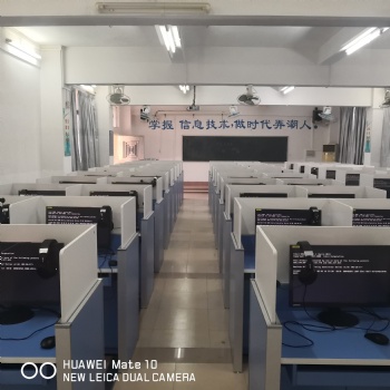 屏風(fēng)升降器電動升降屏風(fēng)電腦桌考試卡座生產(chǎn)廠家