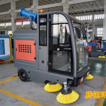 騰陽電動掃地車貼心好幫手