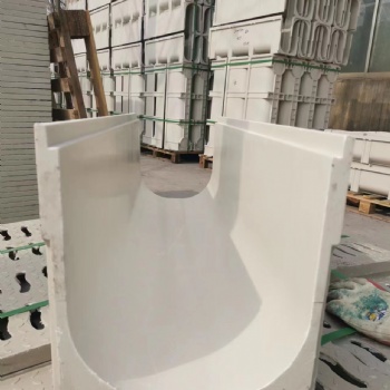 新型的成品樹脂排水溝 U型樹脂排水溝 抗壓 抗凍 抗腐蝕 環(huán)保壽命長(zhǎng) 抗高溫 排水效率高 水流動(dòng)性強(qiáng)