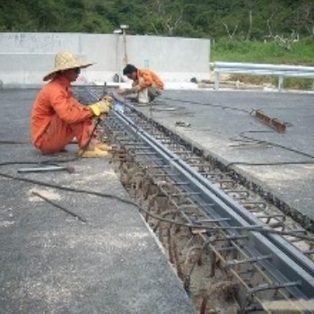 橋梁伸縮縫更換安裝方法工藝