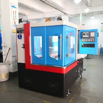 廠家**數(shù)控CNC雕銑機(jī)765 模具雕銑機(jī)加工中心吸塑鋁模專用機(jī)