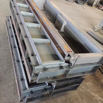 橋梁遮板鋼模具高速遮板鋼模具廠家