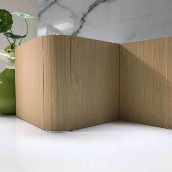 覆膜金屬復(fù)合板**防火環(huán)保新型材料