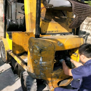 增城電動(dòng)叉車維修 新塘手拉叉車維修 永和叉車漏油維修 附近叉車維修 叉車出租
